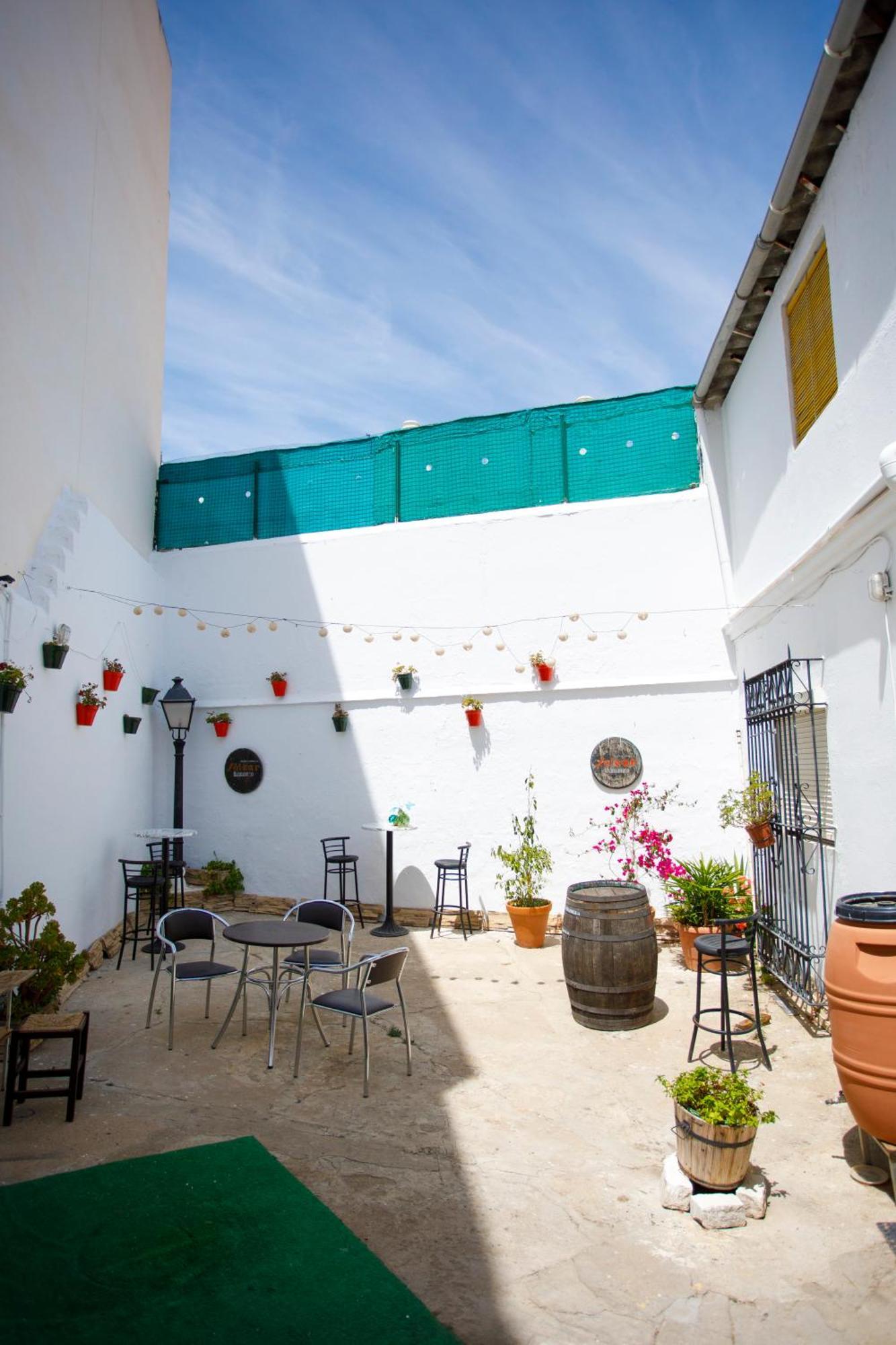 Italica Hostel Santiponce Esterno foto