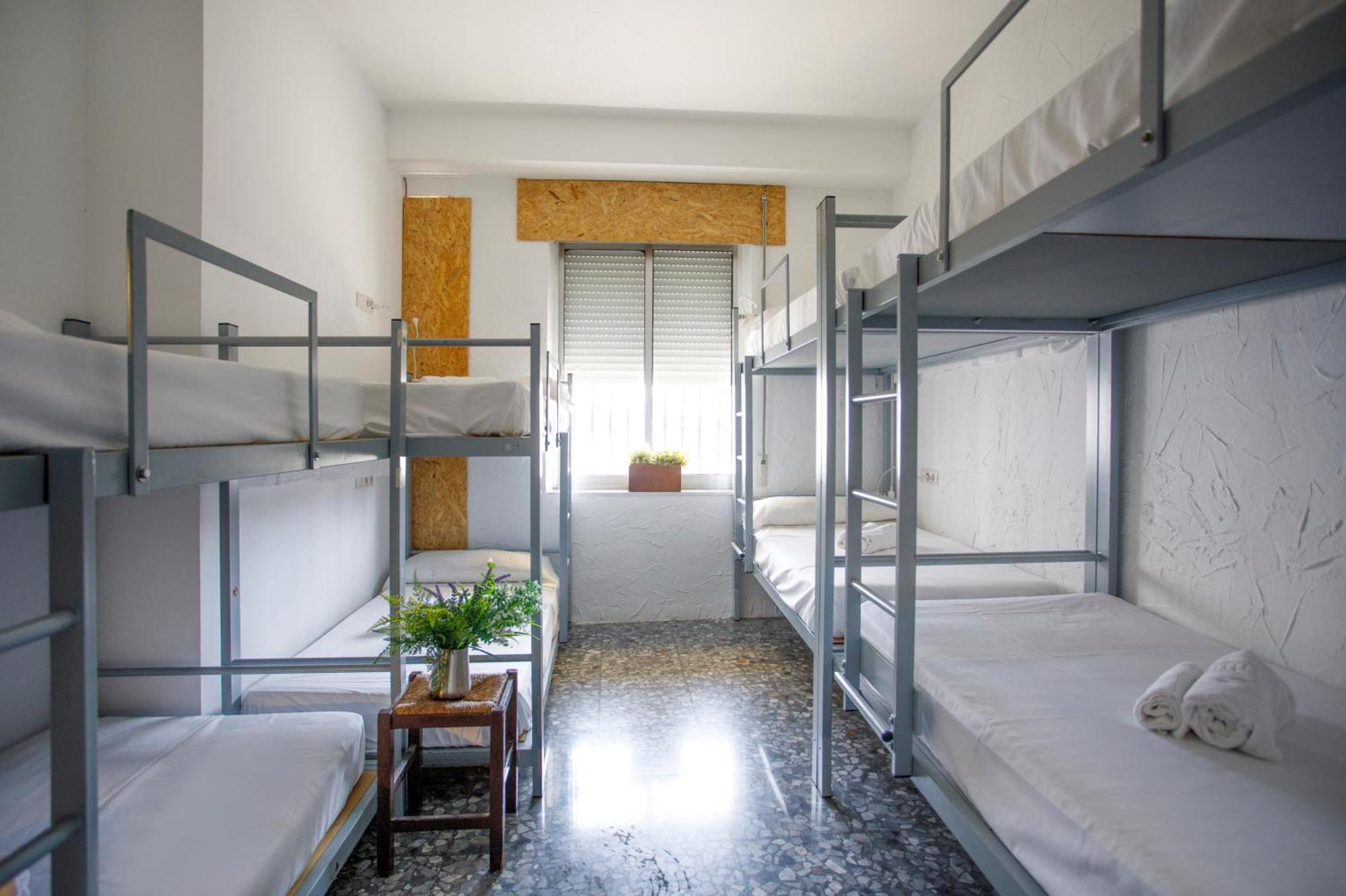 Italica Hostel Santiponce Esterno foto